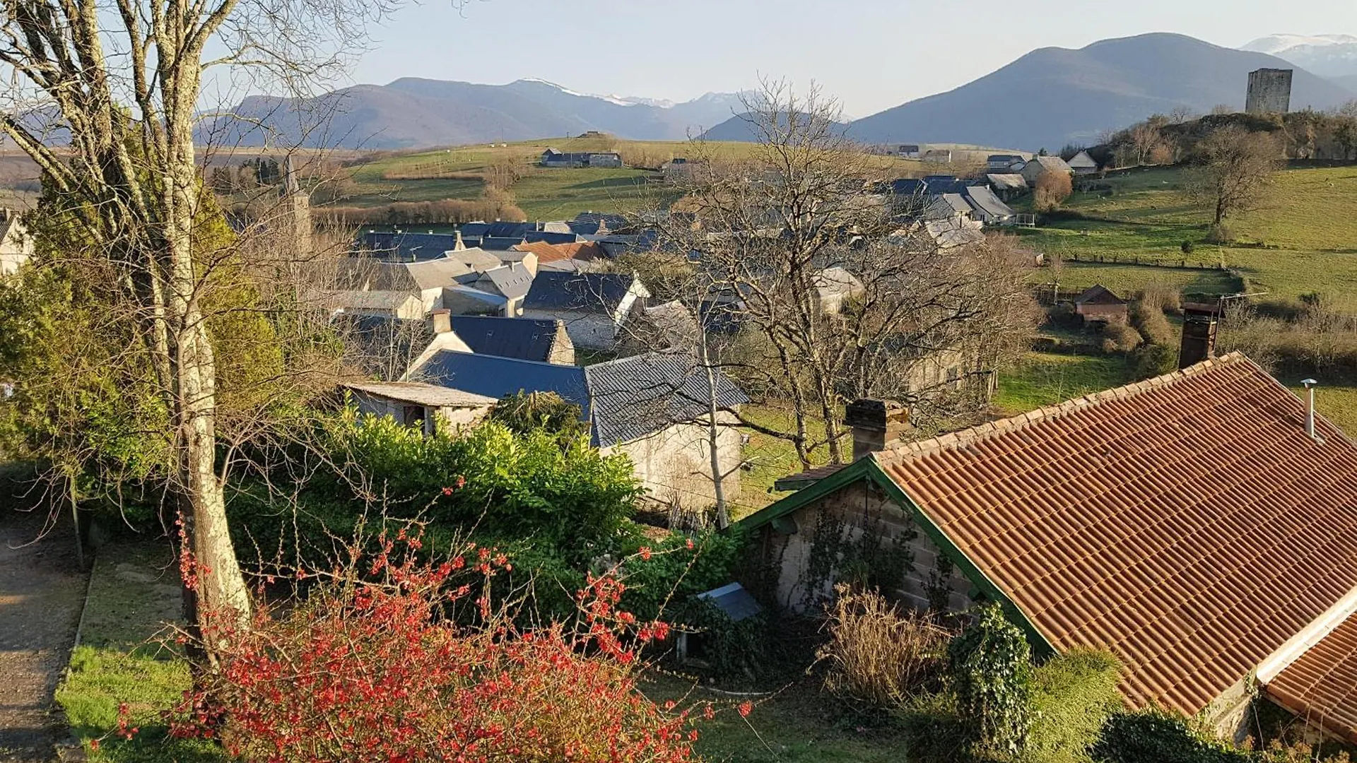 Villa Du Sarrat Avezac-Prat Frankrike
